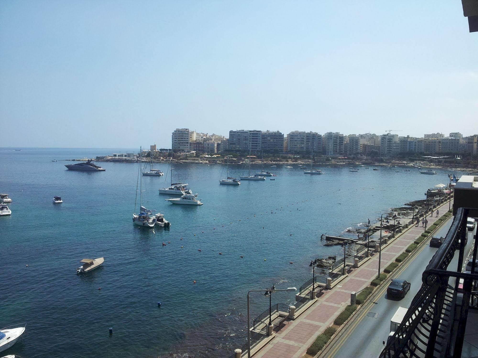 Spinola Bay Top Floor Seafront 3 Bedroom Apartment With Panoramic Sea Views - By Getawaysmalta Saint Julian's Exterior photo